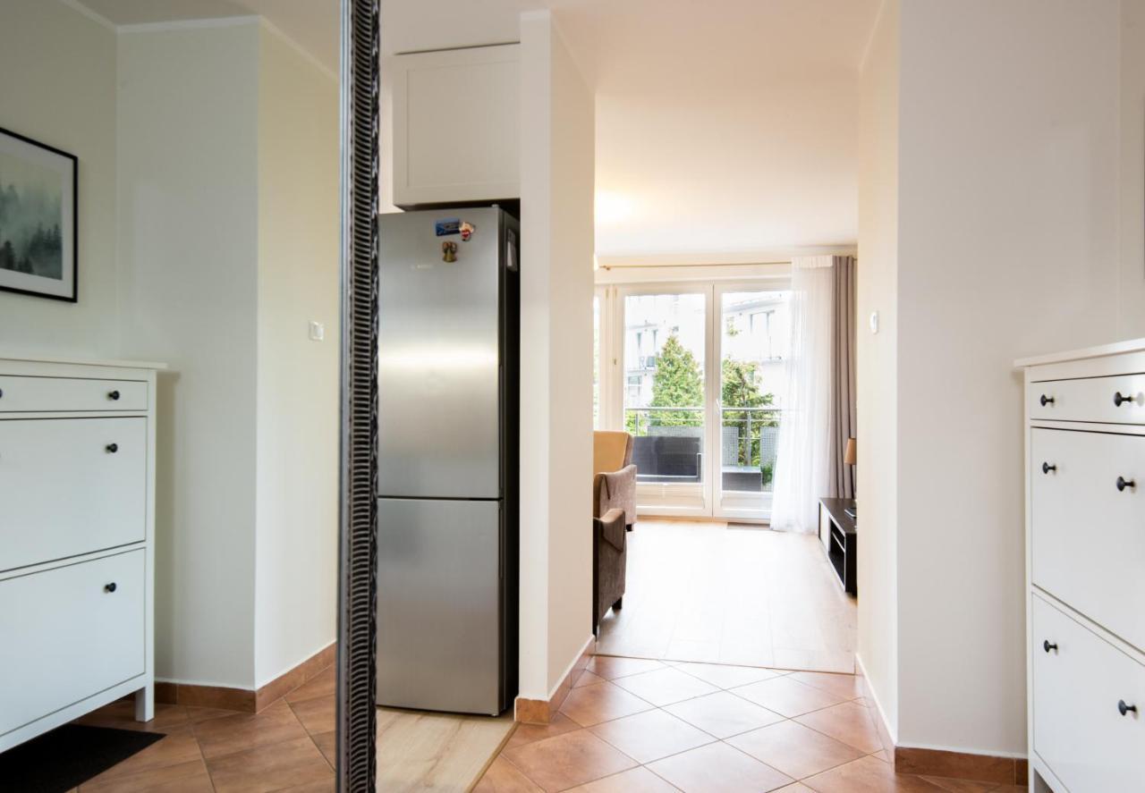 Przestrzenny Apartament 56M2 Z Tarasem - 2Homerent Колобжег Екстериор снимка