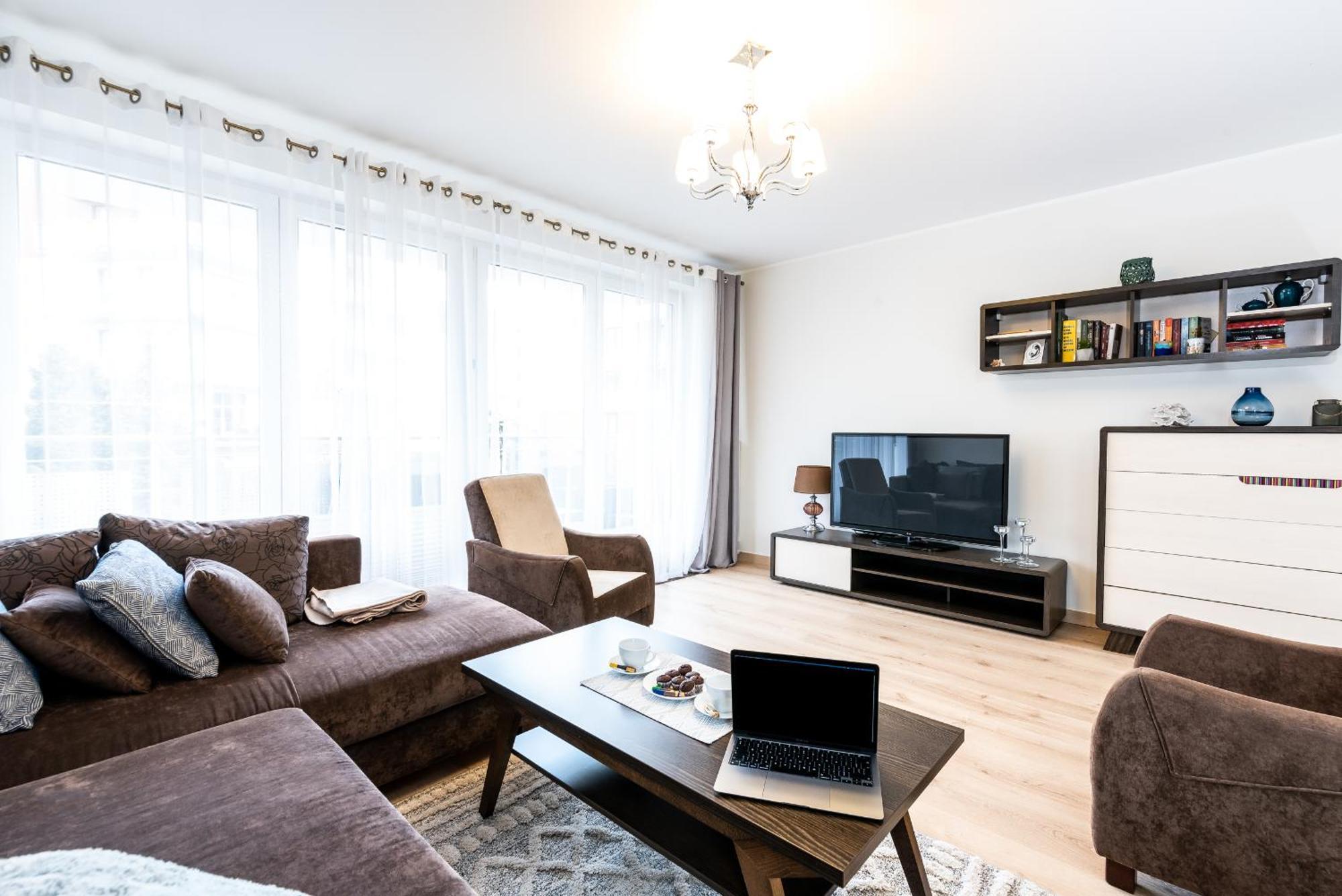 Przestrzenny Apartament 56M2 Z Tarasem - 2Homerent Колобжег Екстериор снимка